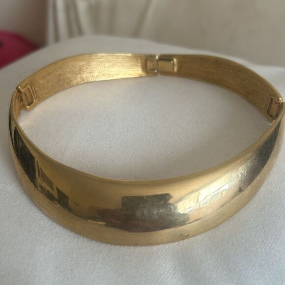 Alexis Kirk Choker Necklace - Picture 6 of 6